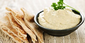 Hummus with pita bread Hummus with pita bread